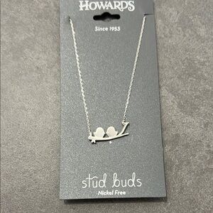 Silver Elegance Necklace with Intricate Bird Design